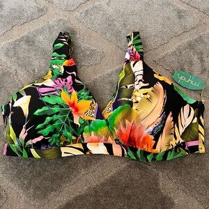 MYNAH Tropical Banded Bikini‎ Top